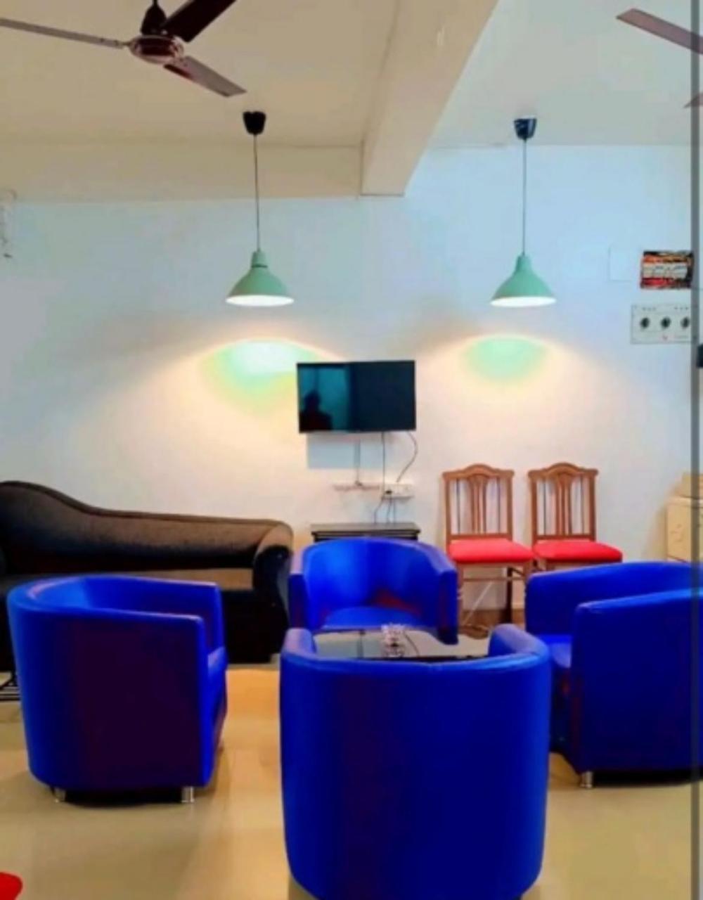 הוילה אנג'ונה Curlies Blue House מראה חיצוני תמונה